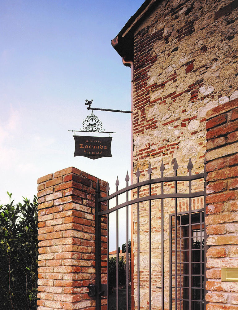 Locanda La Corte Dei Galli Carre Kültér fotó